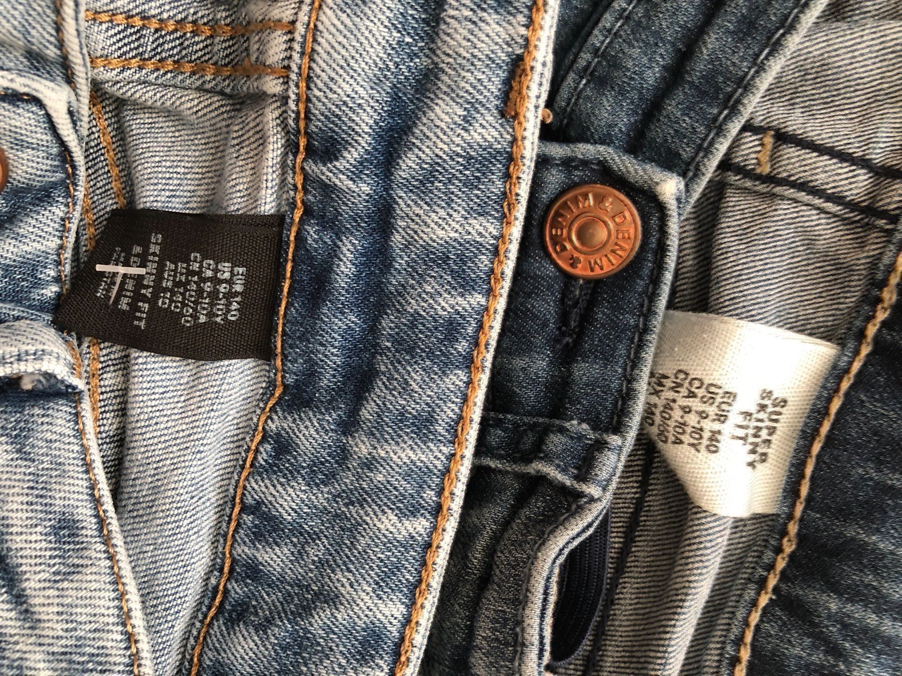 H&M Pantalons: 2 H&M stretch Jeans Gr.140 – D'occasion à Obergerlafingen par cabo4 2