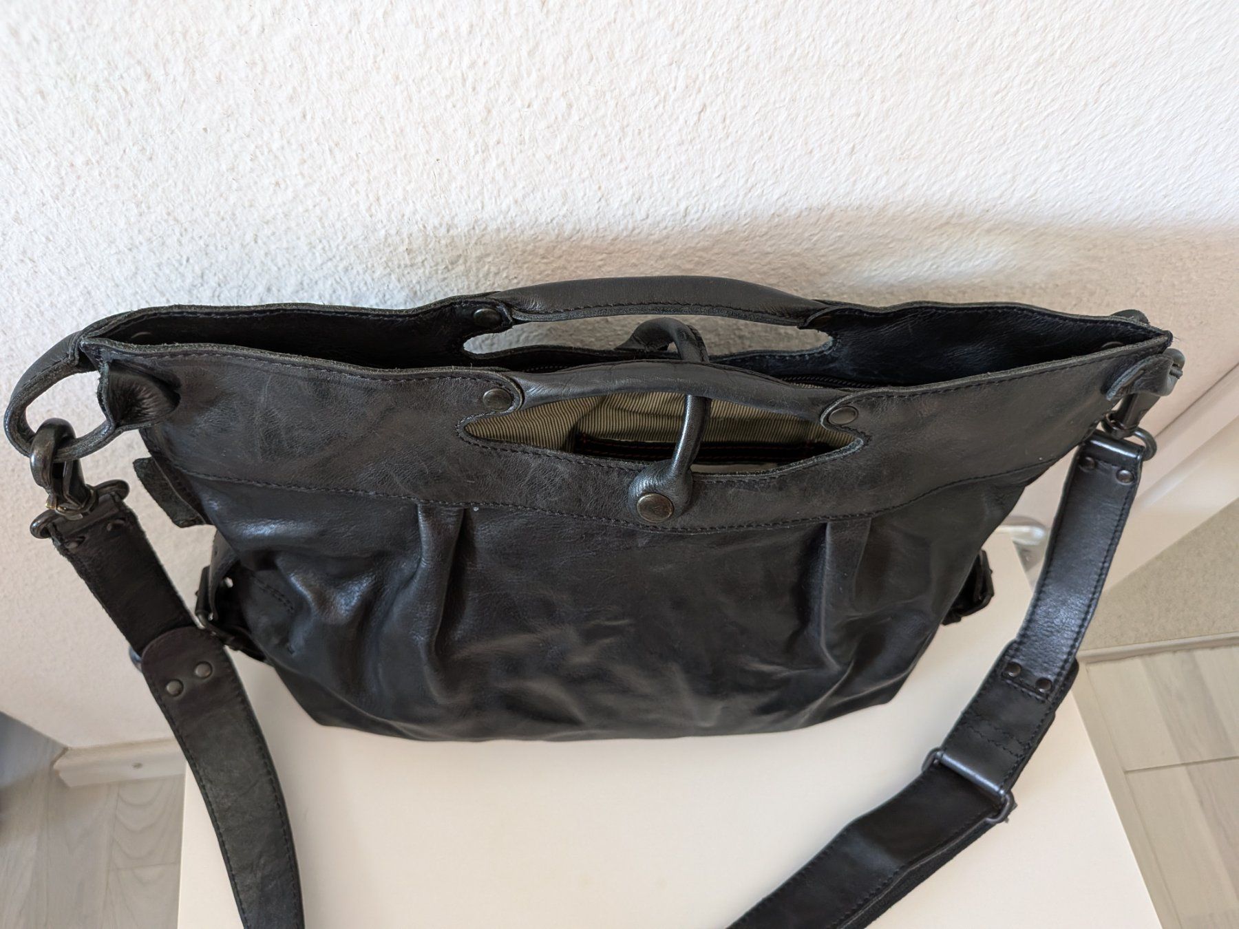 Aunts & Uncles Sacs femmes: aunts and uncles Tasche – D'occasion à Emmen par magelan 1