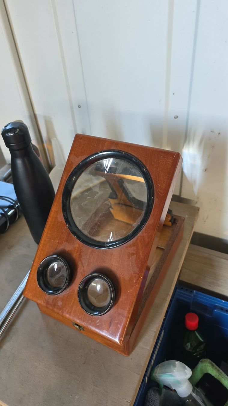 Tutti gli attrezzi: Graphoscope stéréoscopique 19eme siècle  – Usato da Riaz venduto da vanucaptures