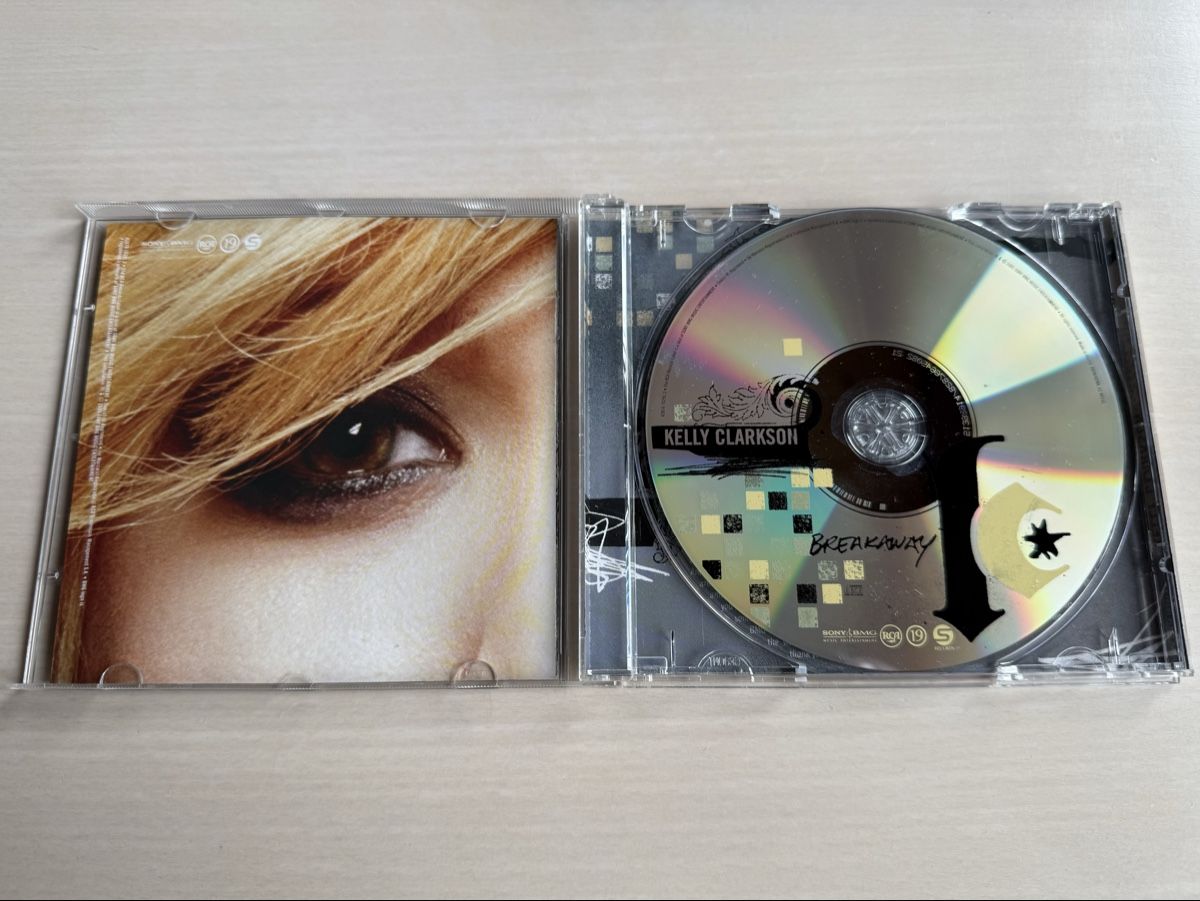 CDs: Kelly Clarkson - Breakaway CD – Gebraucht aus Oberried Brienz von Chyara 2