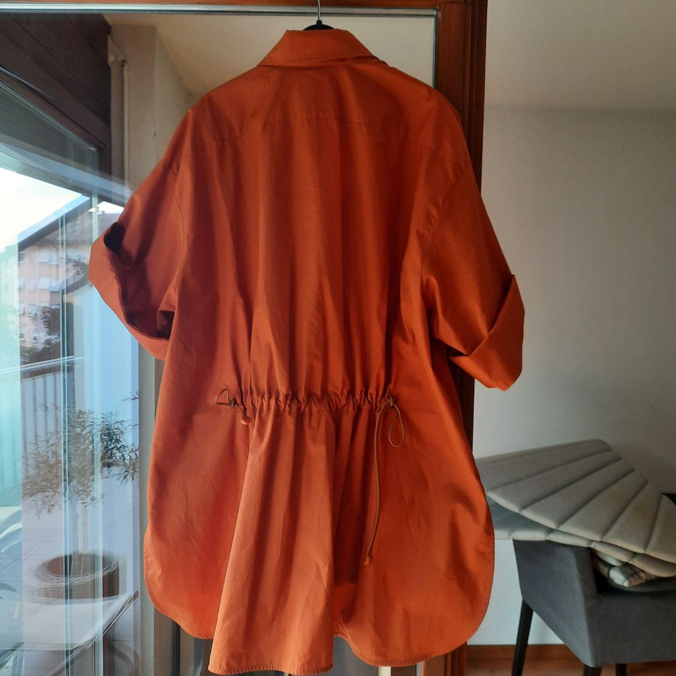 Max Mara Camicette: Max mara chemise 450 frs – Nuovo (secondo la descrizione) da Yverdon-les-Bains venduto da afu_gl6j 1