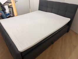Doppelbett Polsterbett dunkelgrau gebraucht guter Zustand