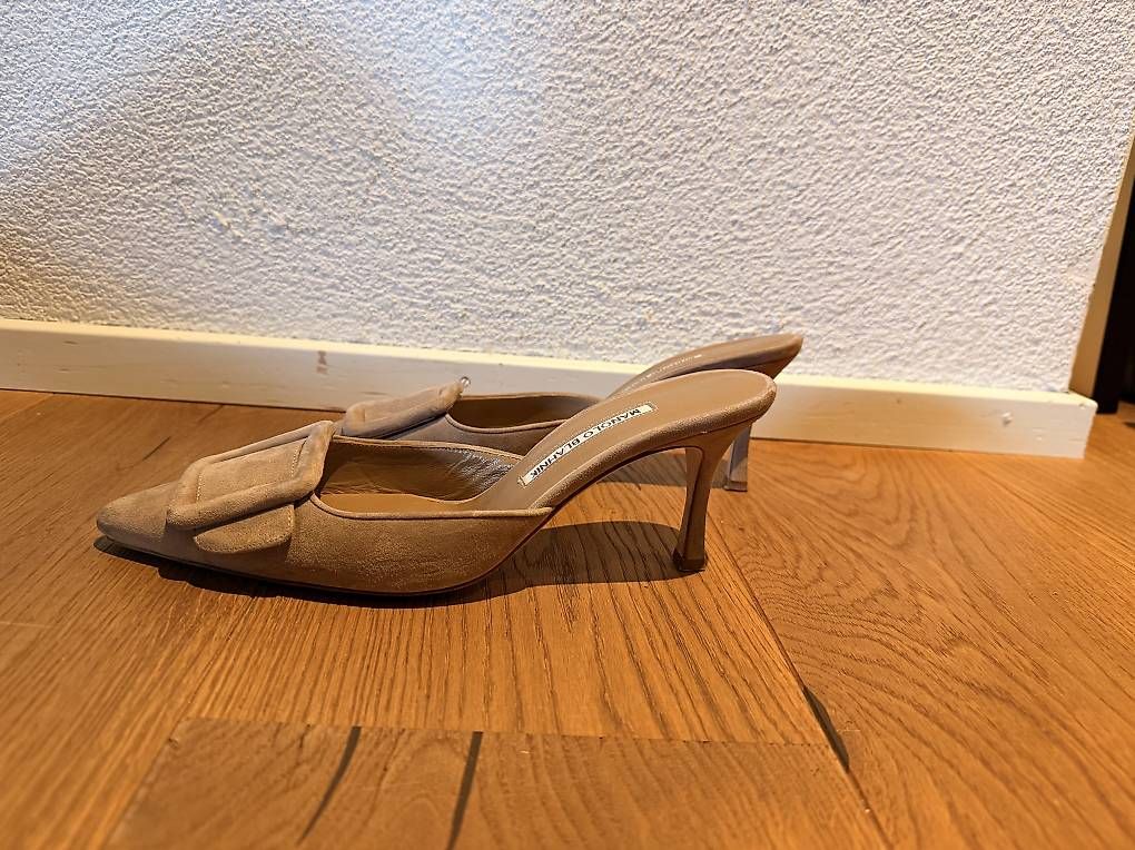 Scarpe da donna: Manolo Blahnik Mules – Usato da Adligenswil venduto da TST04 1