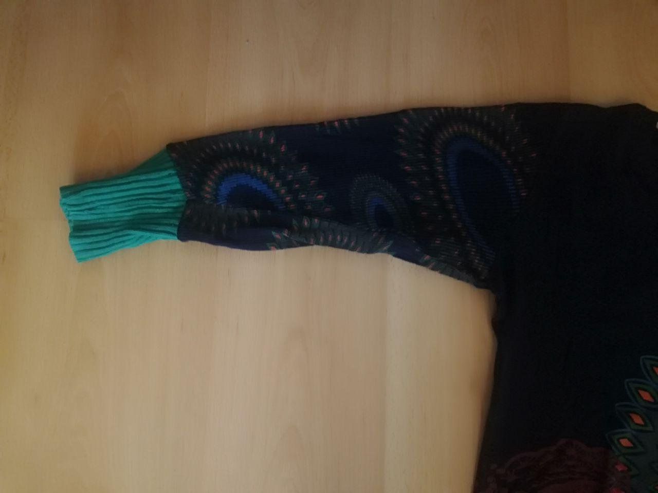 Desigual Maglioni & Felpe: Desigual Pullover, Grösse L, mit vielen Details – Usato da Bühler venduto da Frohkost 3