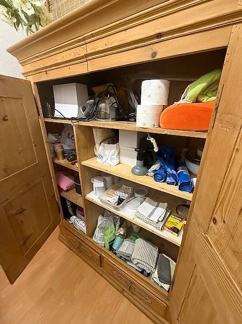 Armadi: Schrank aus altem Holz – Usato da Steinhausen venduto da PeCa02 2