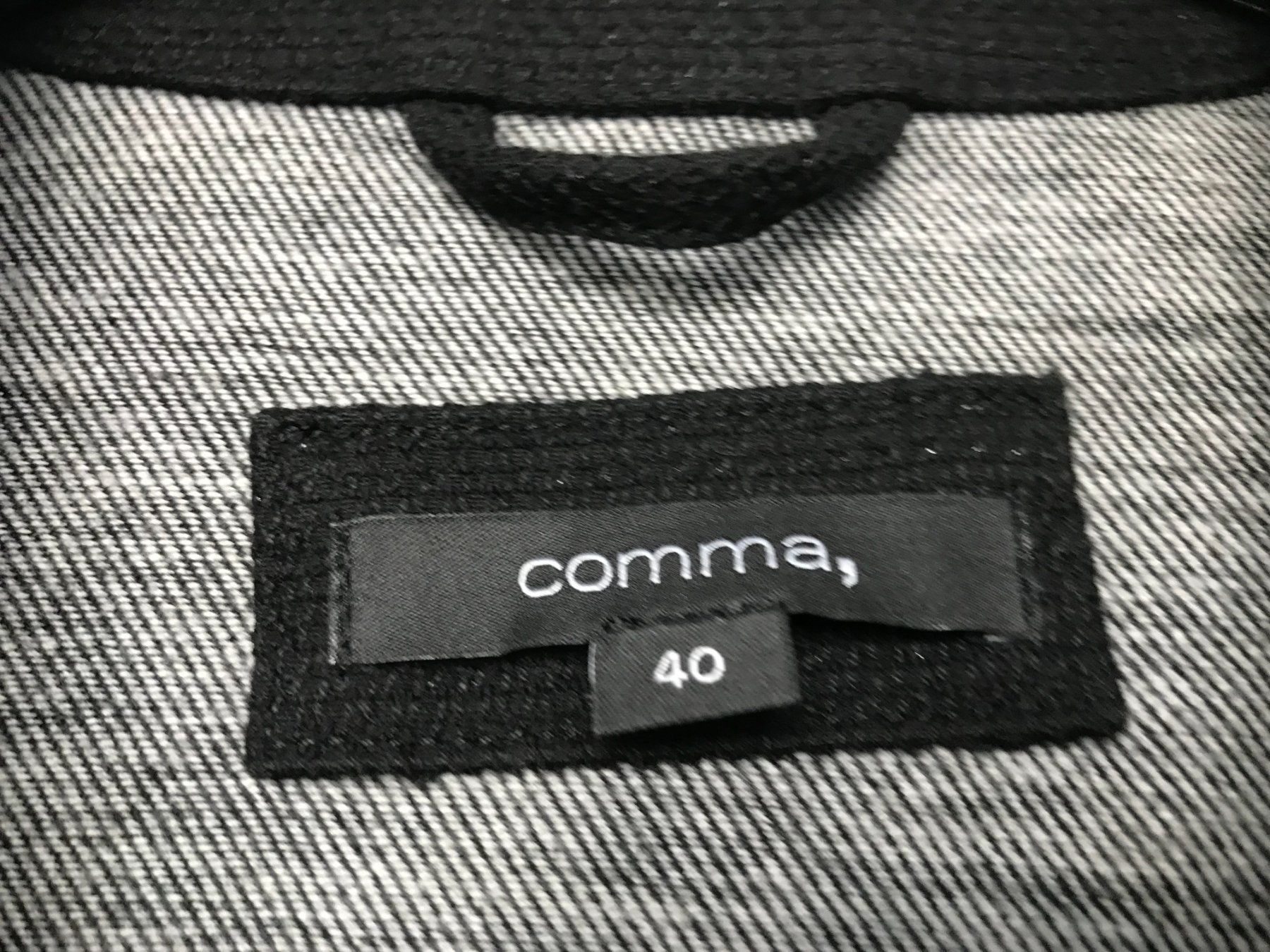Comma Jacken: Schwarze Comma Blazerjacke Grösse 40 – Gebraucht aus Freienstein von Jessy024 2