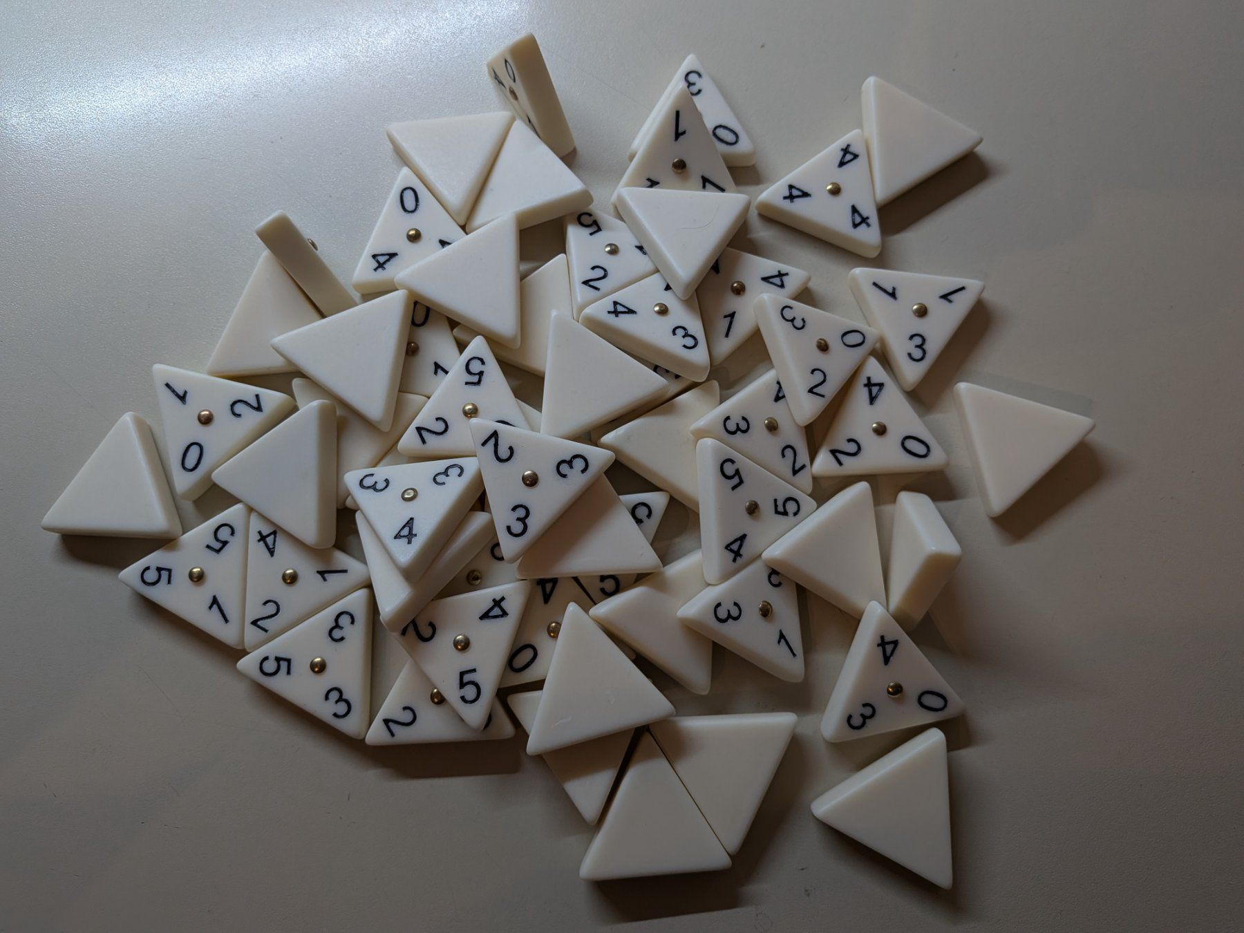 Goliath Giochi: Goliath - Triominos Pocket [komplett] – Nuovo (secondo la descrizione) da Port venduto da gecotom 3