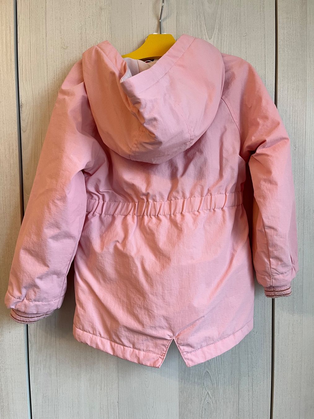 Giacche & Cappotti: Übergangsjacke Mädchen Jacke mit Kapuze rosa – Usato da Sisseln AG venduto da SaDy211 1