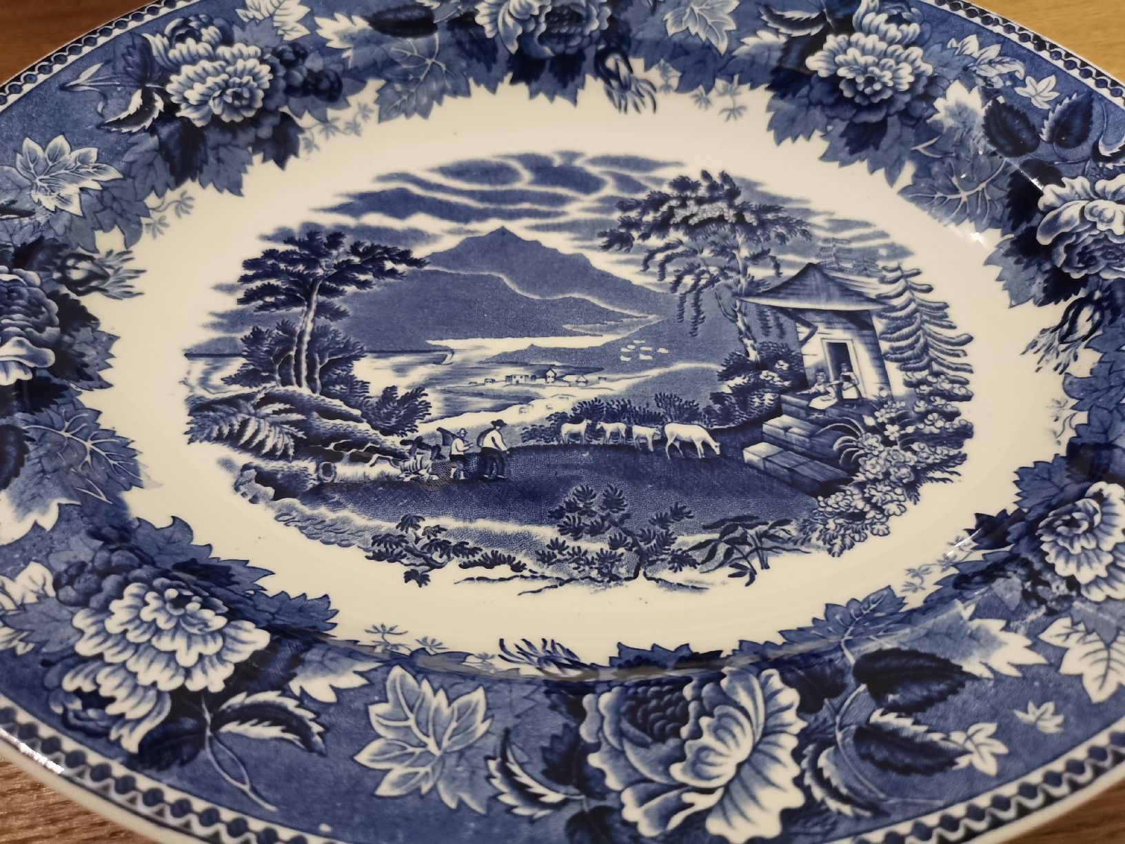 Wedgwood Servierplatten: Wedgwood "Landscape" Etruria servierteller oval 27cm  – Neu (gemäss Beschreibung) aus Hittnau von ettsas 1