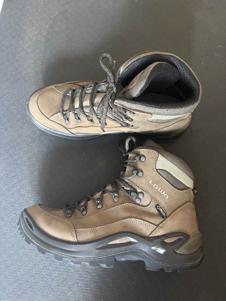 Lowa Scarpe da donna: Lowa Wanderschuhe – Usato da Horw venduto da liebergleich 1