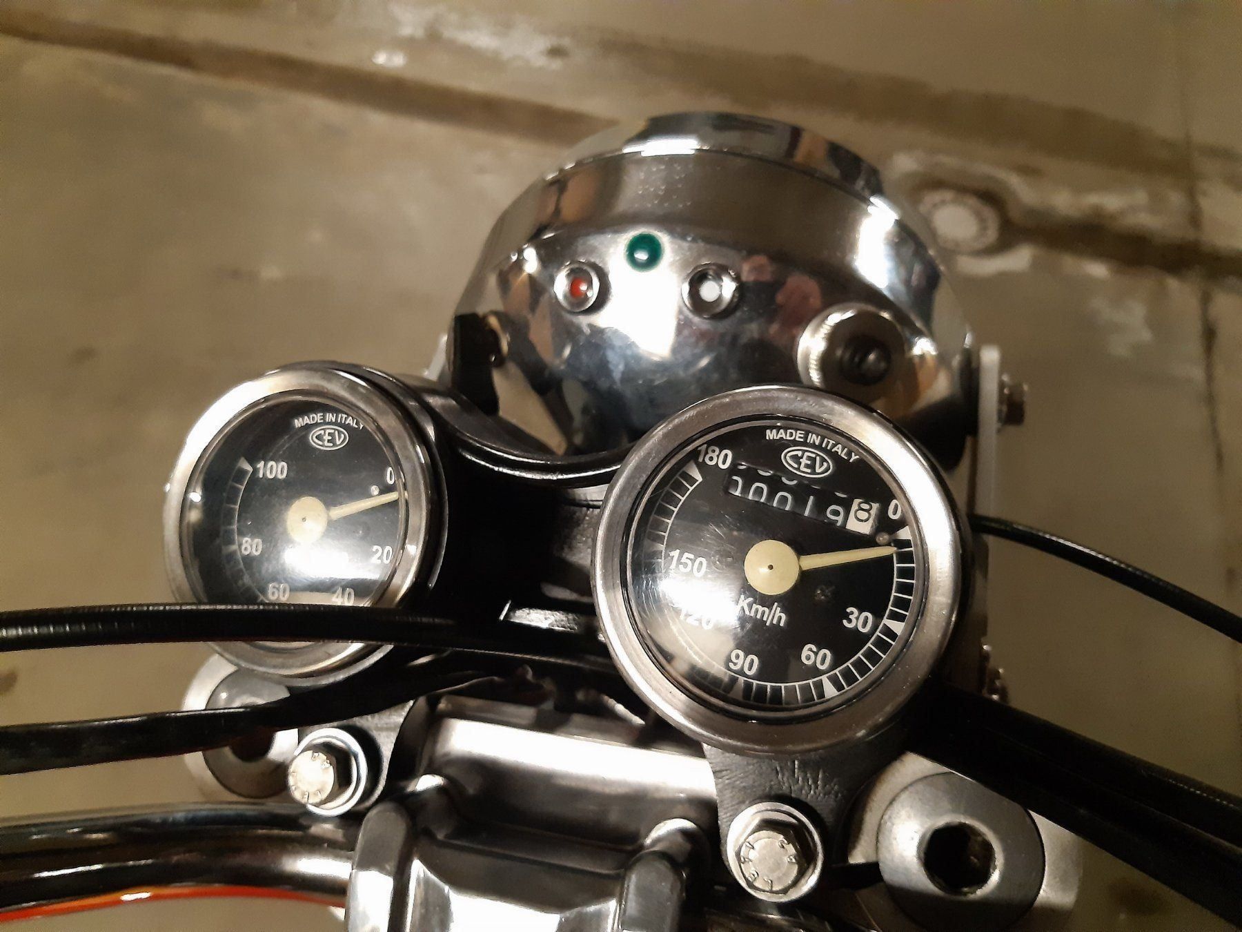 Ducati Enduro: Schöne Ducati 250 Scrambler Perle – Usato da Seewen SO venduto da Swiss-moto-bike 3