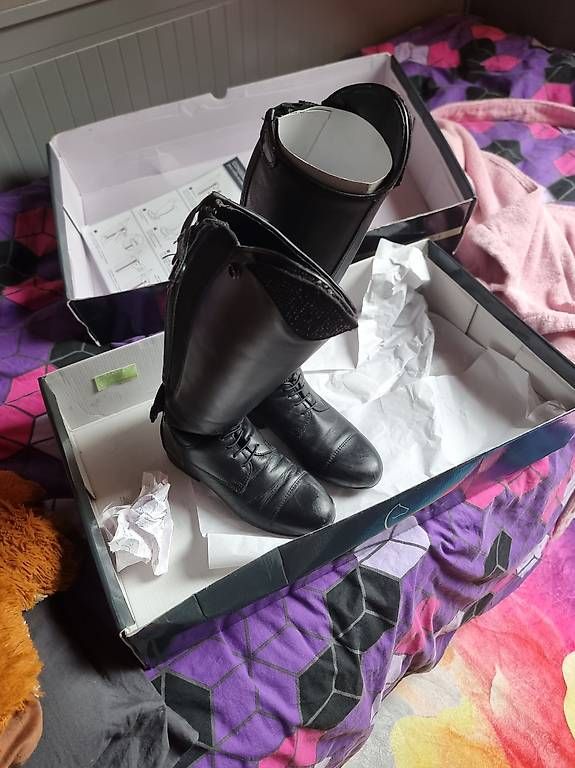 Hufschuhe: Bottes d'équitation – Gebraucht aus Apples von hur_2hhs
