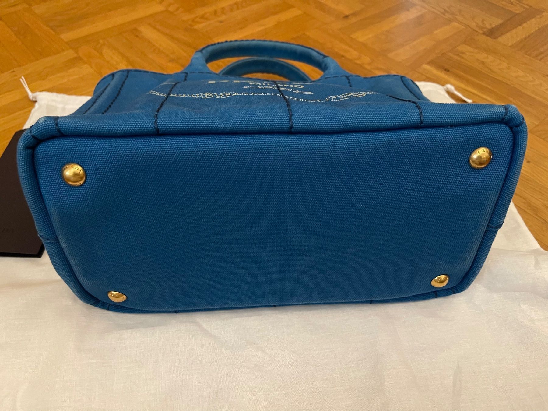 Prada Borse da donna: PRADA Canapa Handbag – Usato da Zürich venduto da Bybyana 4