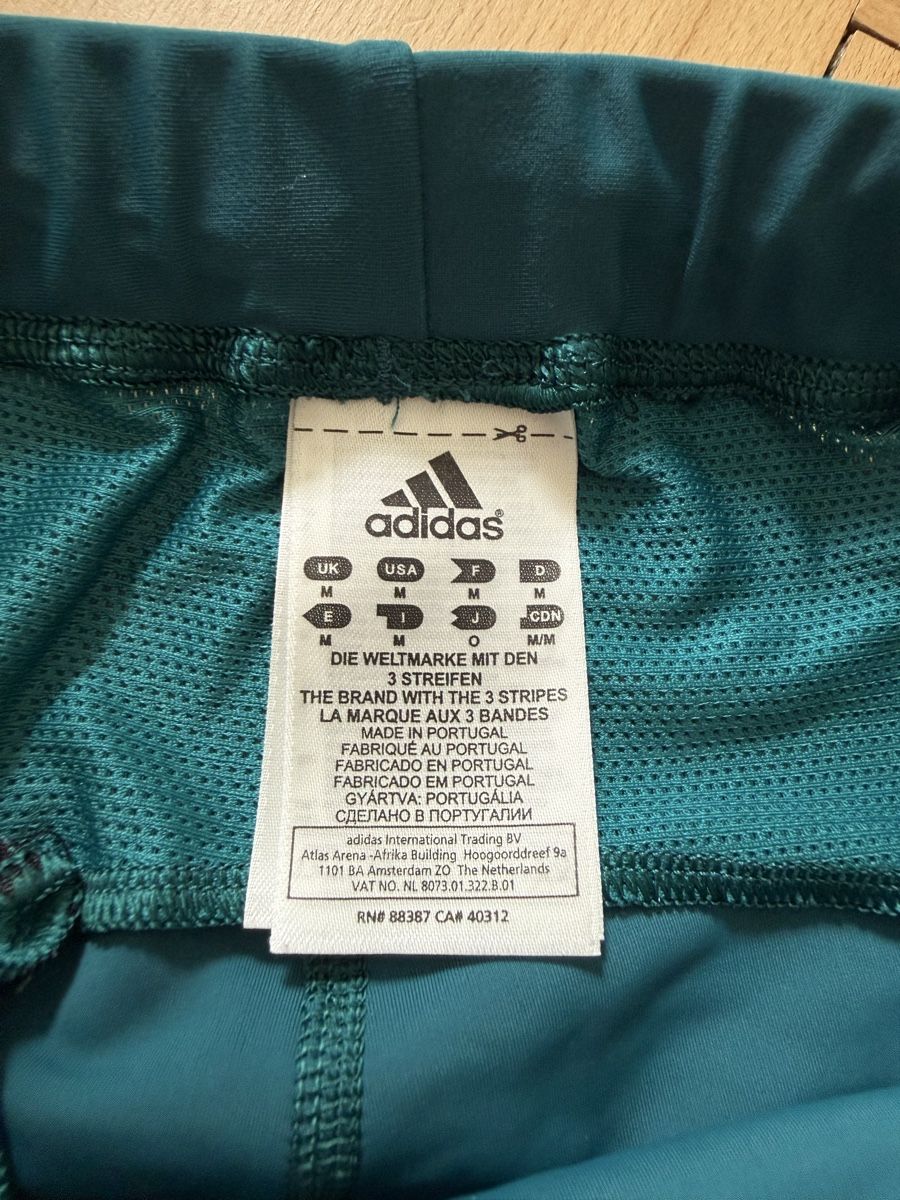 Adidas Pantaloni: Team Australia Tights  – Usato da Bern venduto da Laufsport3000 3