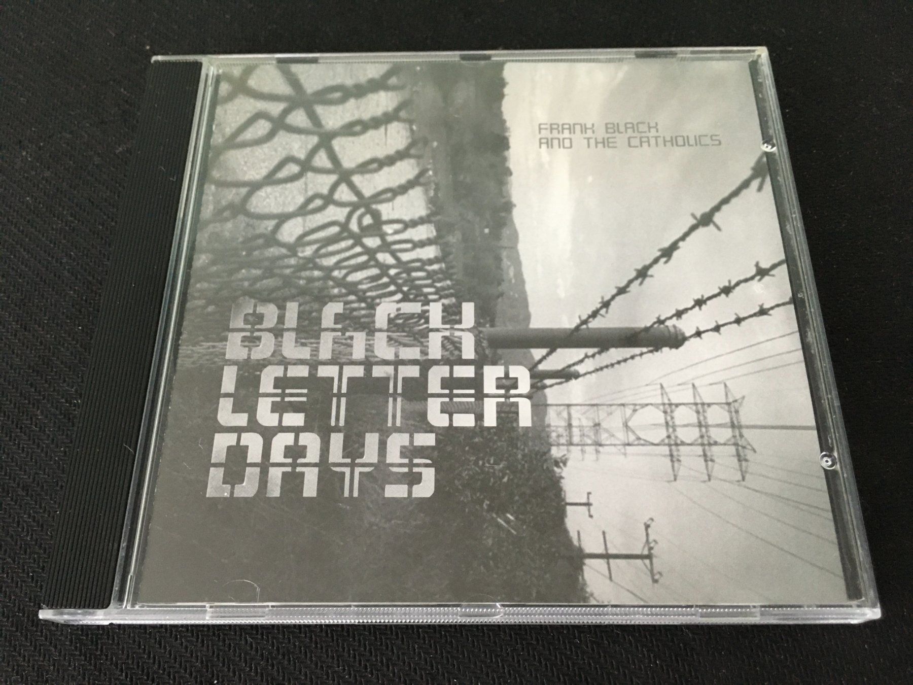 CD: Black Letter Days - Frank Black and the Catholics -CD- – Usato da St.Gallen venduto da MedienJoe