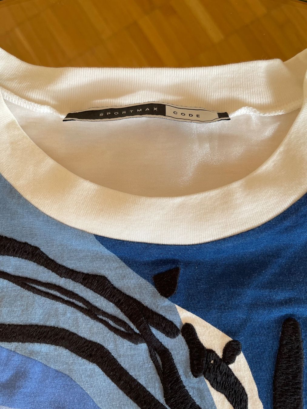 Sportmax T-shirt: Sportmax T-Shirt – Usato da Zürich venduto da zki_yzj7 1