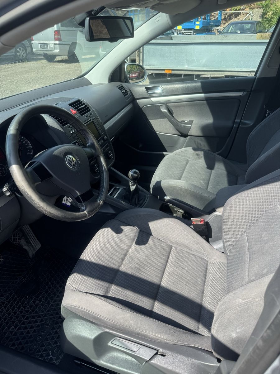 VW Autos: VW Golf V 2.0 TDI 140PS – D'occasion à Wila par aut_x7dr 5