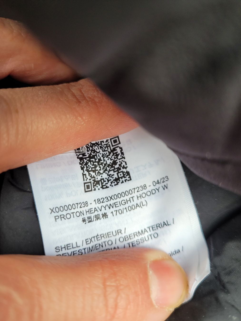 Arcteryx Giacche: Arcteryx Proton Heavyweight Hoodie – Nuovo (secondo la descrizione) da Zürich venduto da Loboso 4