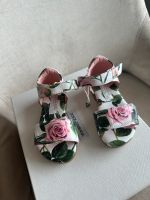Dolce & Gabbana baby dandals