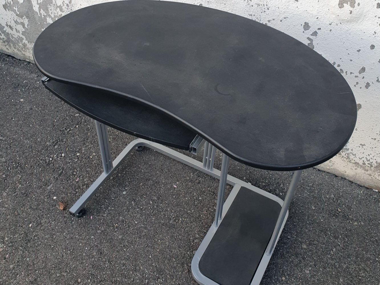 Tavoli: Computer Tisch schwarz – Usato da Haag (Rheintal) venduto da sch_2zy9