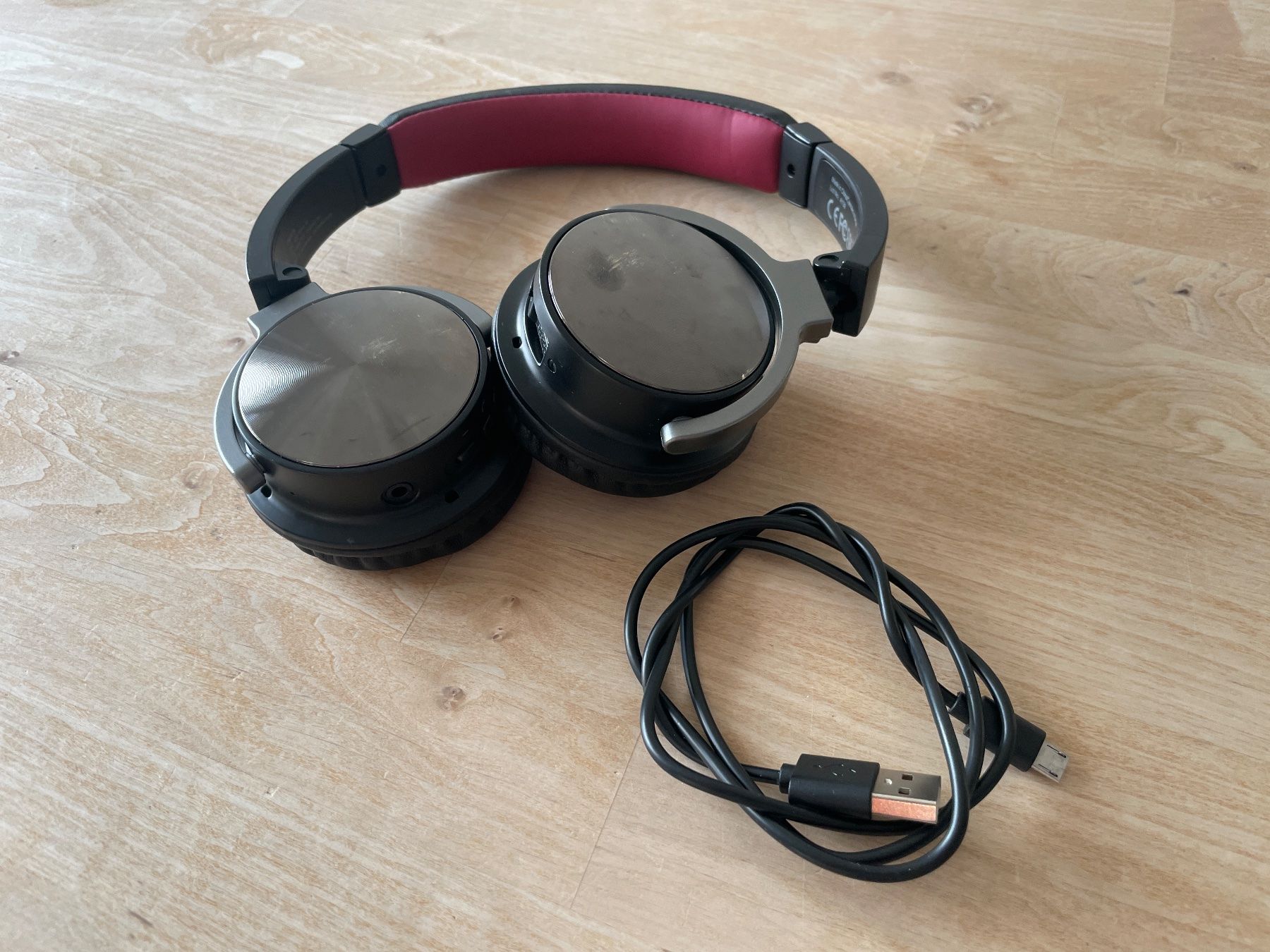 Kappa Cuffie: Kopfhörer Kappa (Bluetooth) – Usato da Sursee venduto da Schriftgestalter