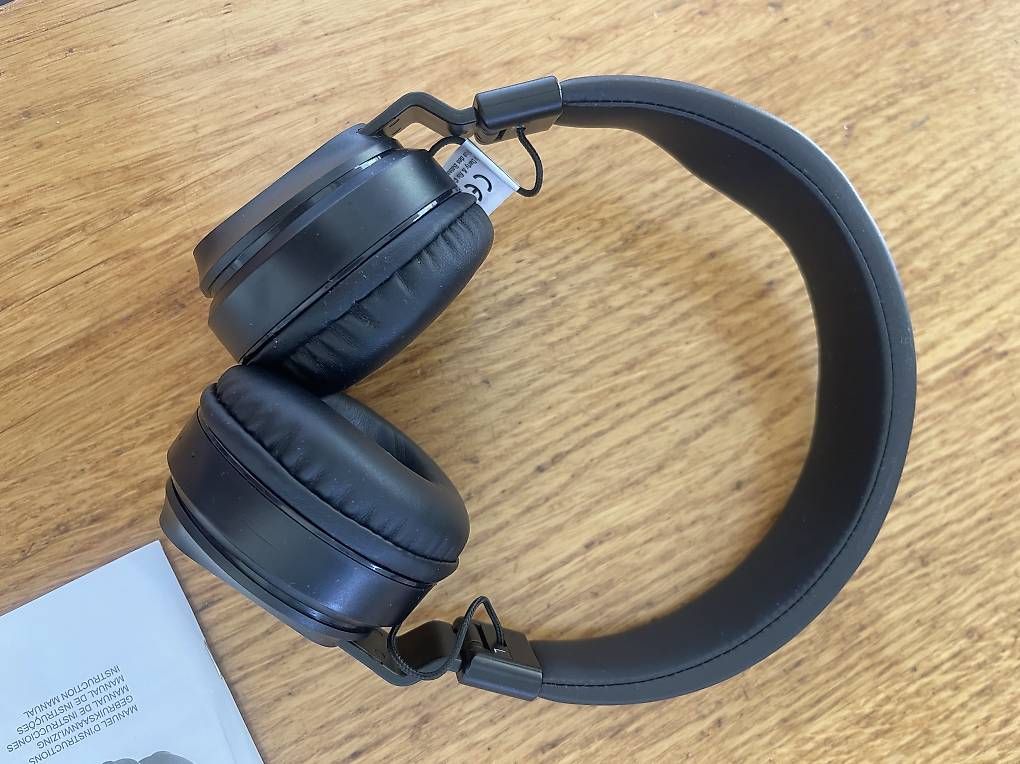 Cuffie: Swingson Kopfhörer schwarz Bluetooth – Usato da Füllinsdorf venduto da Minwagip