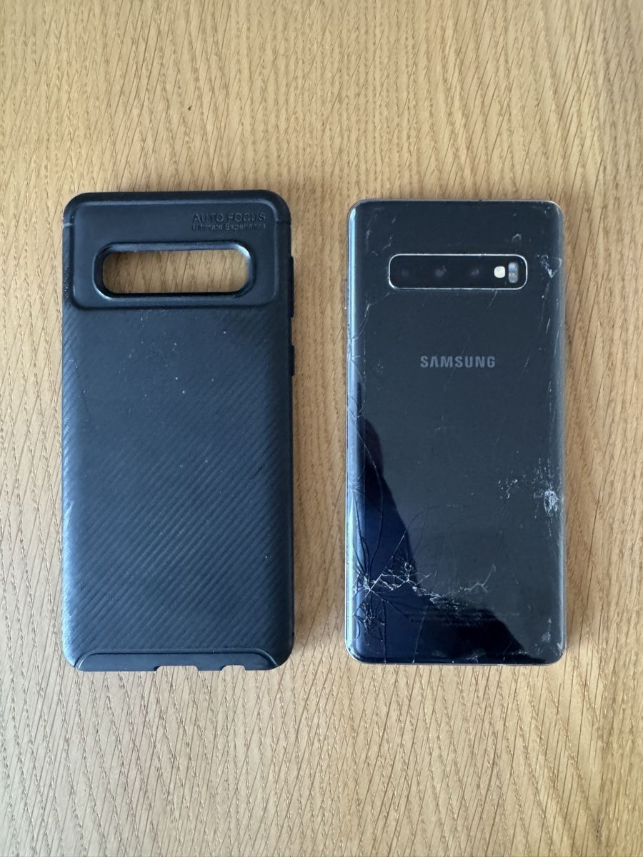 Samsung Handys / Smartphones: Samsung Galaxy S10 mit Hülle – Gebraucht aus Wattwil von Rambooxx 3
