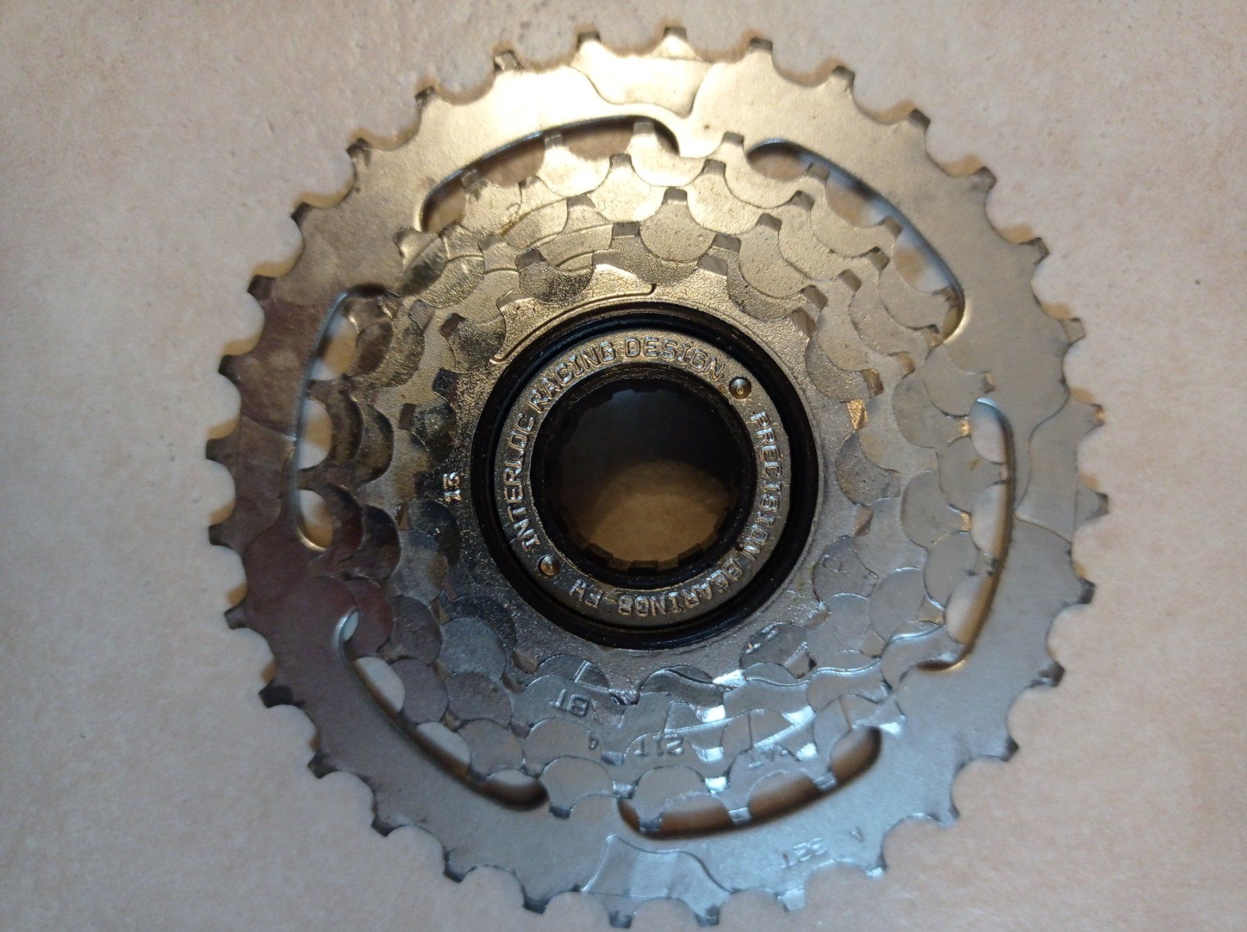 Pezzi di ricambio: Freewheel 6 Speed - 13 - 32 Teeth – Usato da Prangins venduto da coopercamps2008