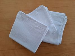 3 klassische weisse Stoffservietten, Vintage