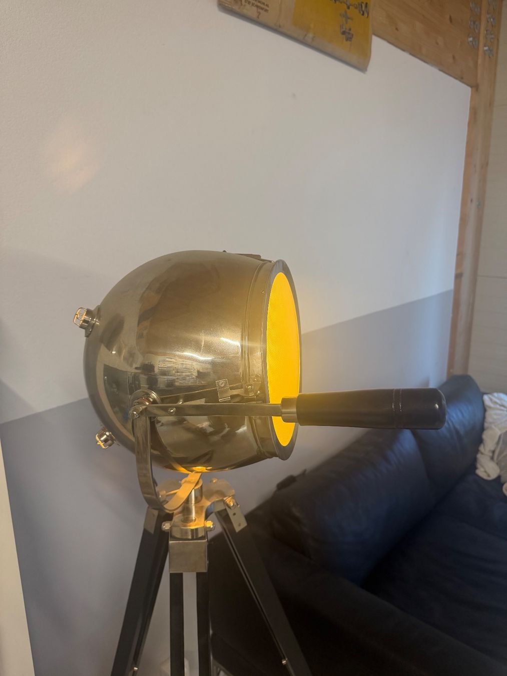 Lampade: Stehlampe Vintage – Usato da Gächlingen venduto da patschifigo 1