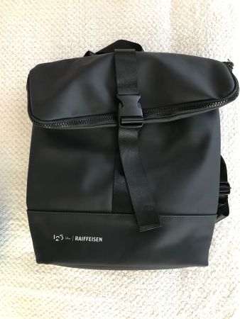 Schwarzer Raiffeisen Rucksack - neuwertig