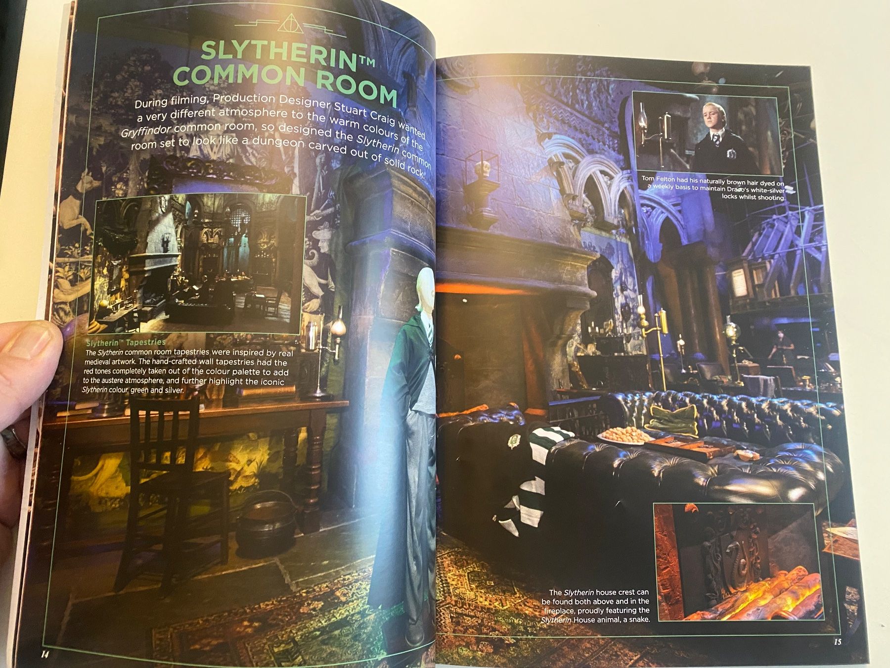 Libri: HARRY POTTER - THE OFFICIAL GUIDE - STUDIO TOUR LONDON – Usato da Münsingen venduto da Ganjam 4
