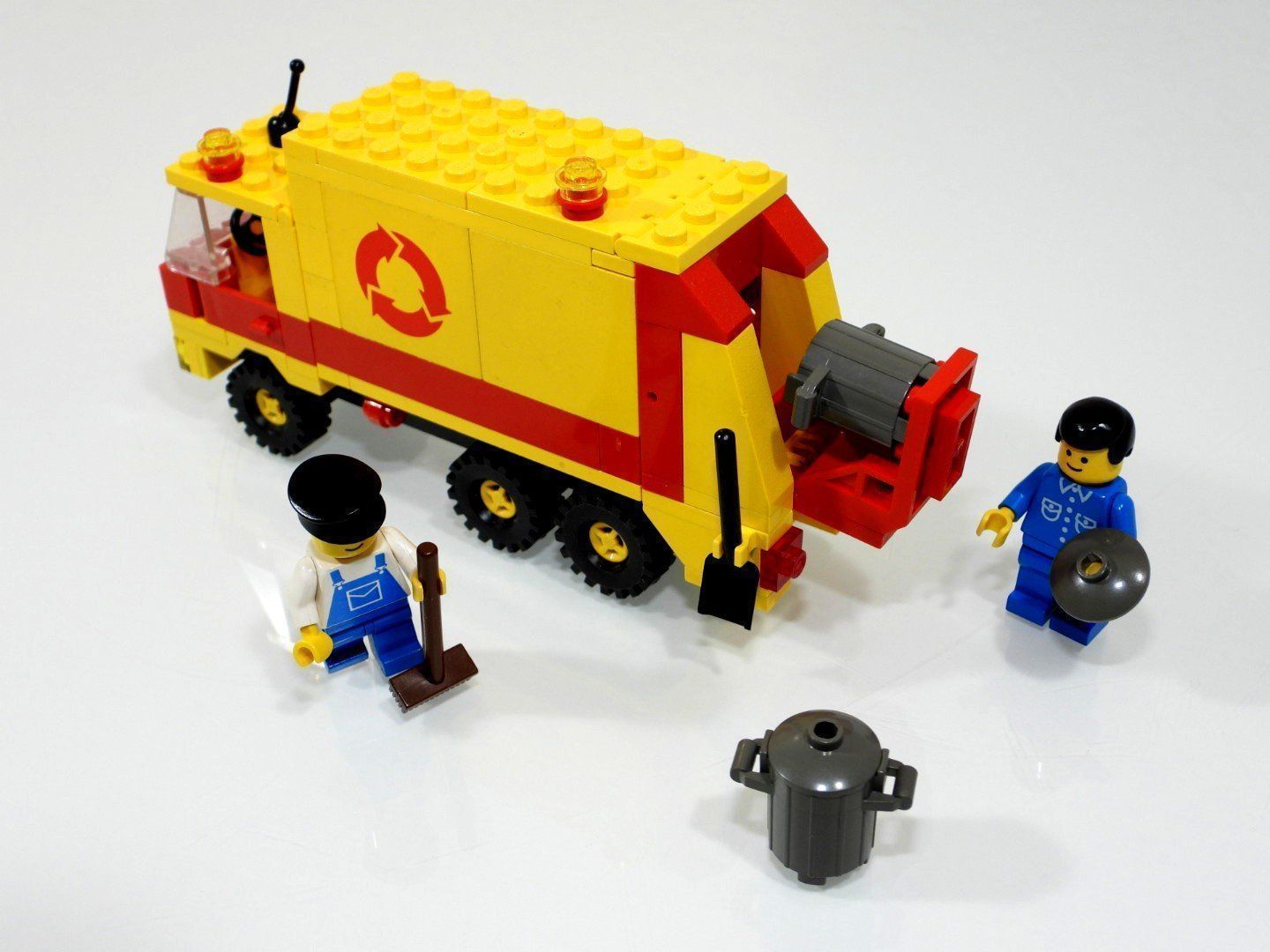 Lego Baukästen: LEGO LEGOLAND 6693 MÜLLABFUHR LASTWAGEN – Gebraucht aus Turbenthal von Ddanuh 1