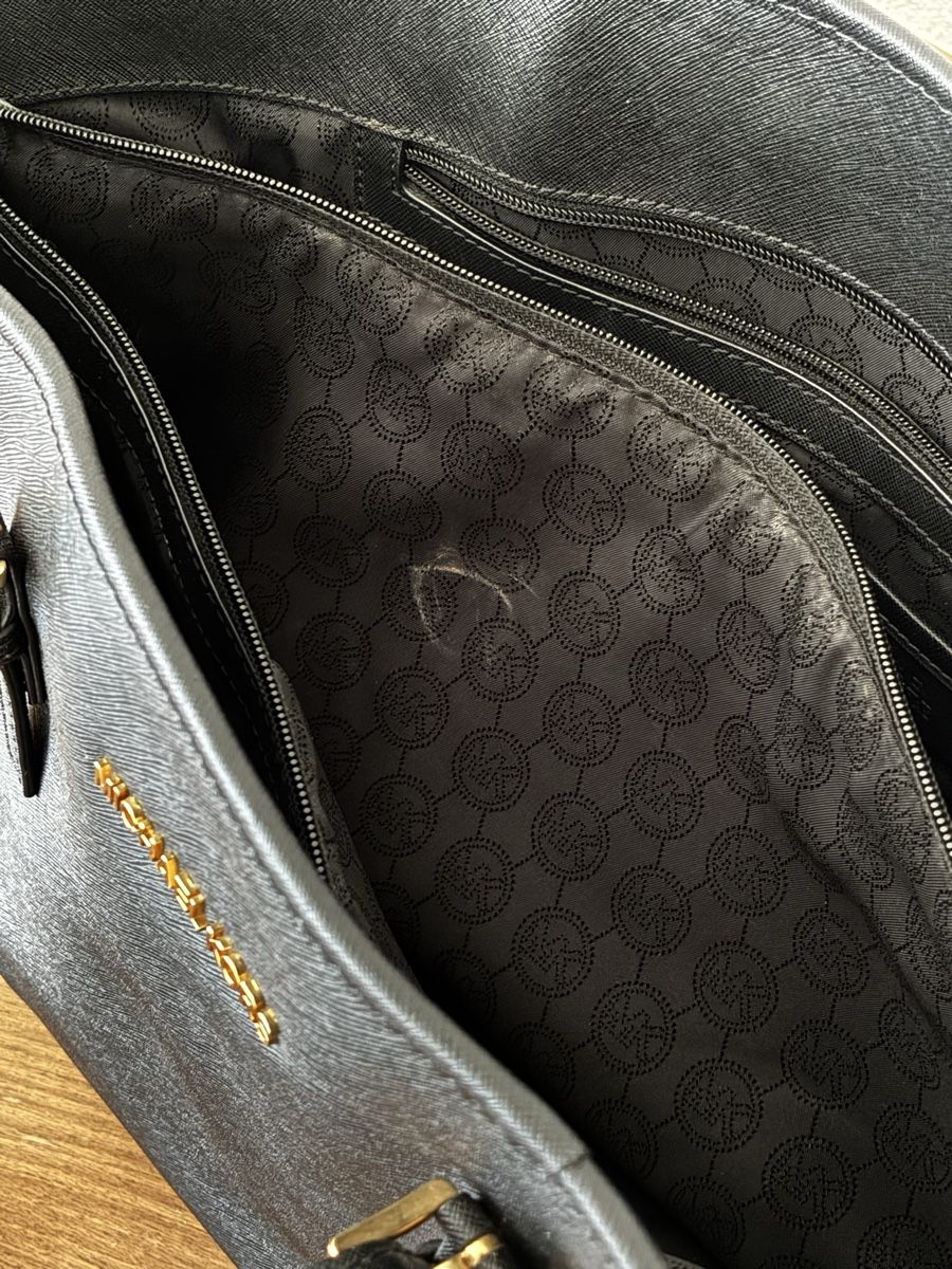 Michael Kors Borse da donna: Michael Kors Black Tote Bag – Usato da Zürich venduto da wal_sr25 5