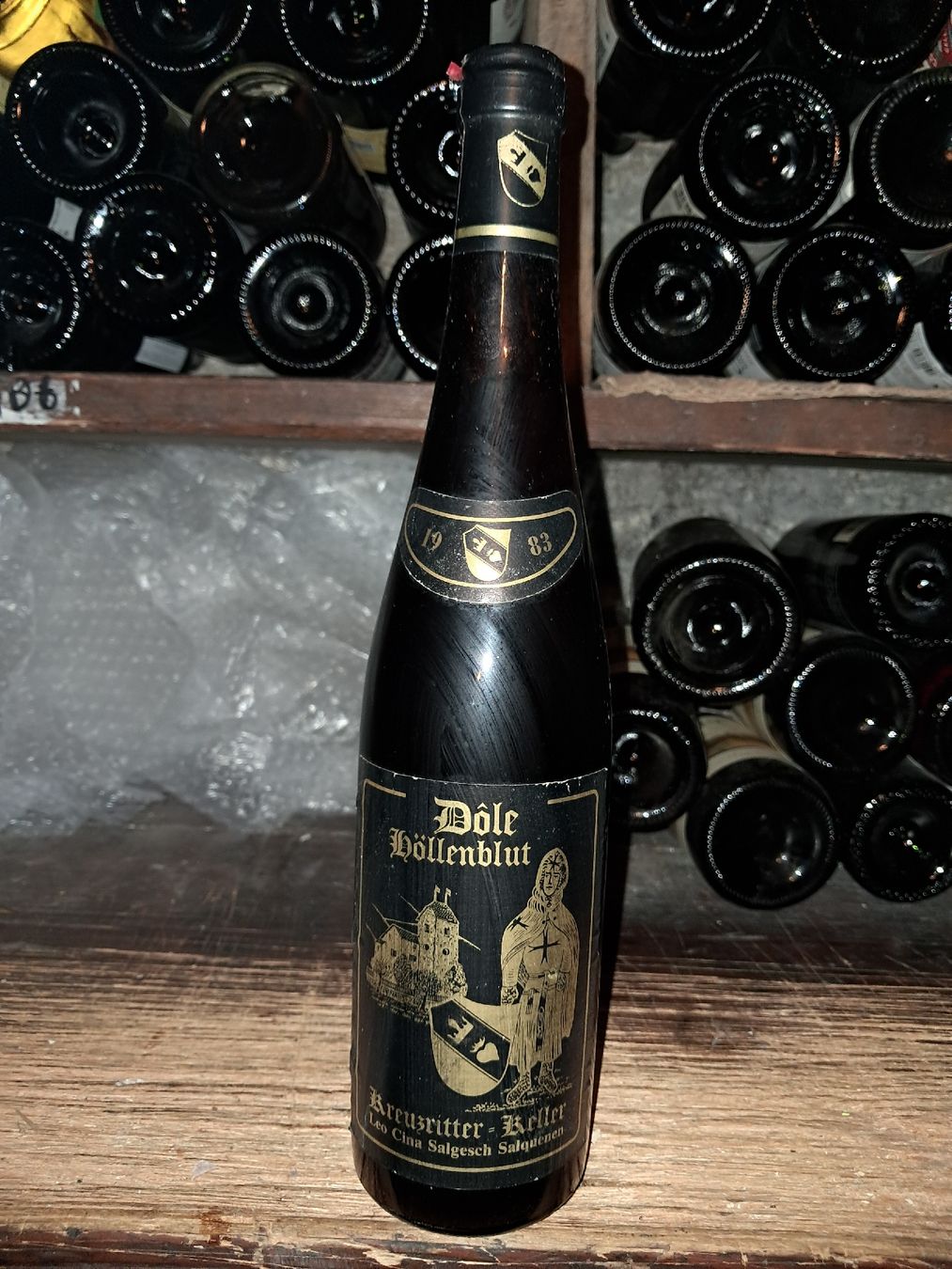 Vino: Dôle Höllenblut 1983 – Nuovo e nell'imballaggio originale da Le locle venduto da juliensaran