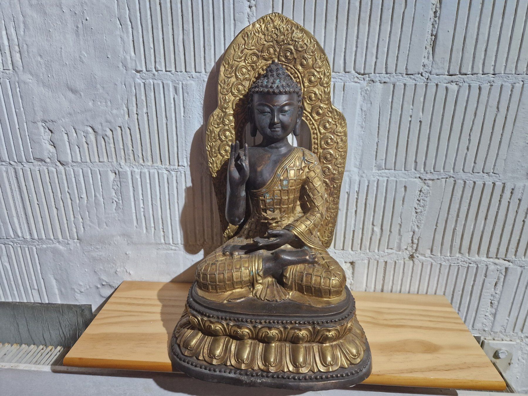 Skulpturen & Statuen: antiker Buddha – Gebraucht aus Seedorf BE von Stibutz 2