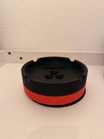 Aschenbecher mit Aufschrift schwarz rot neu