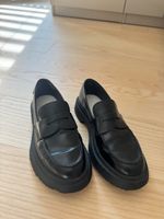 Camper Loafer 