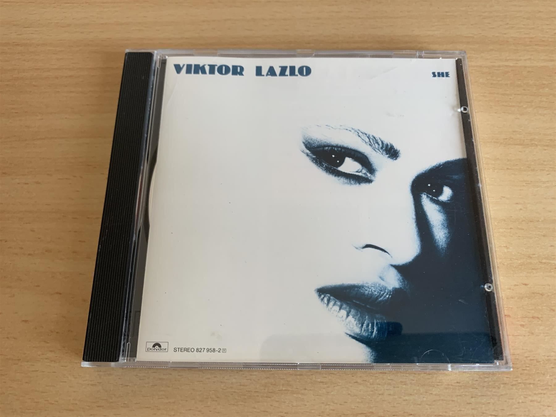 CD: Viktor Lazlo – She – Usato da Rikon im Tösstal venduto da Alpenmutz