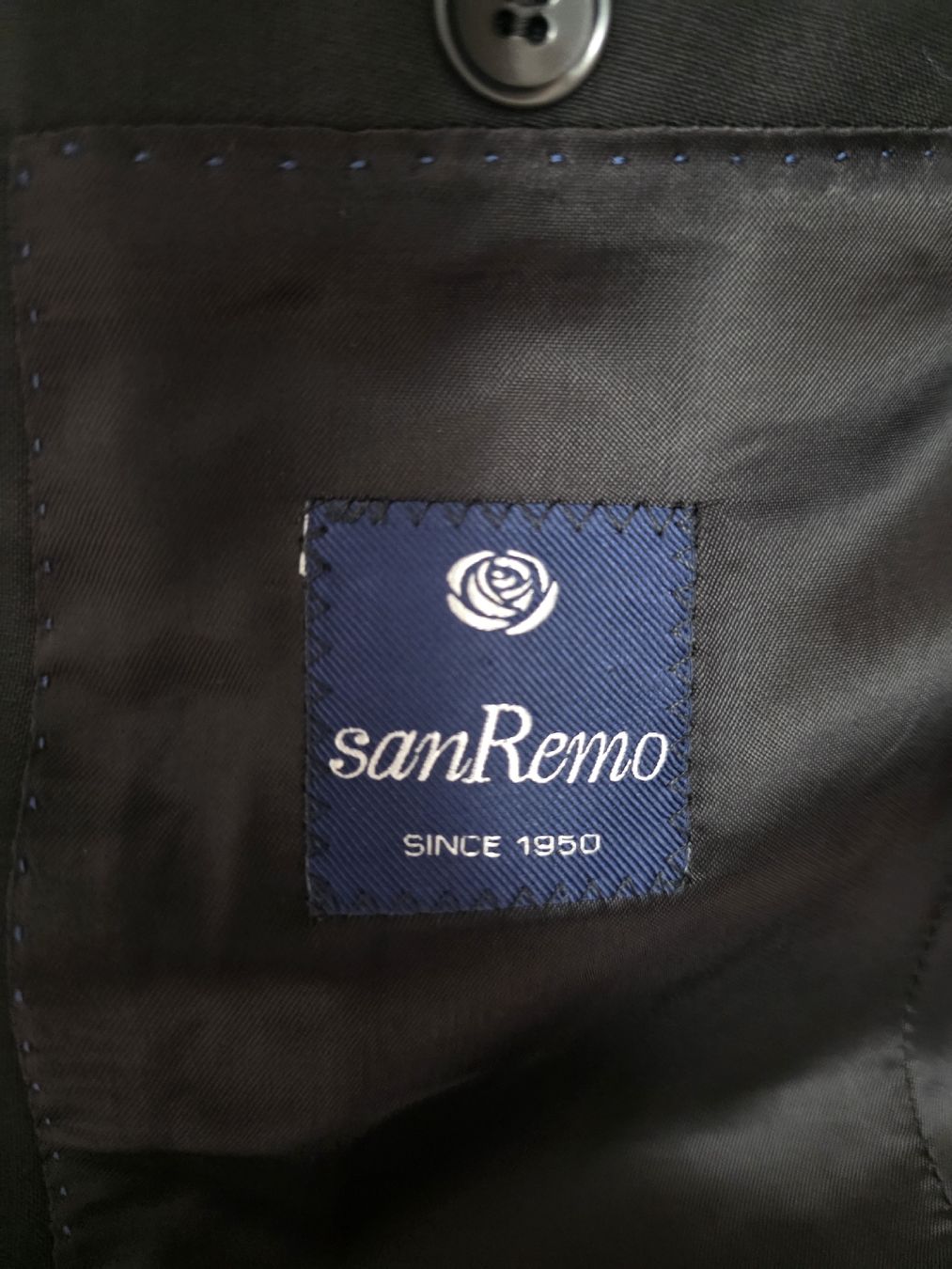 Completi: Herren Anzug Schwarz – Usato da S-chanf venduto da noe_lbp6 1