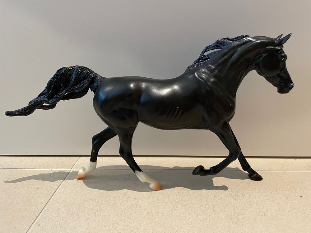 Breyer Cavallo Tradizionale Modello 1797 - Marrone E Nero, Fatto A Mano