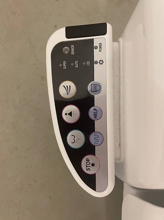WC: Dusch-WC Aufsatz Bloomberg – Gebraucht aus Baden von erdn 1
