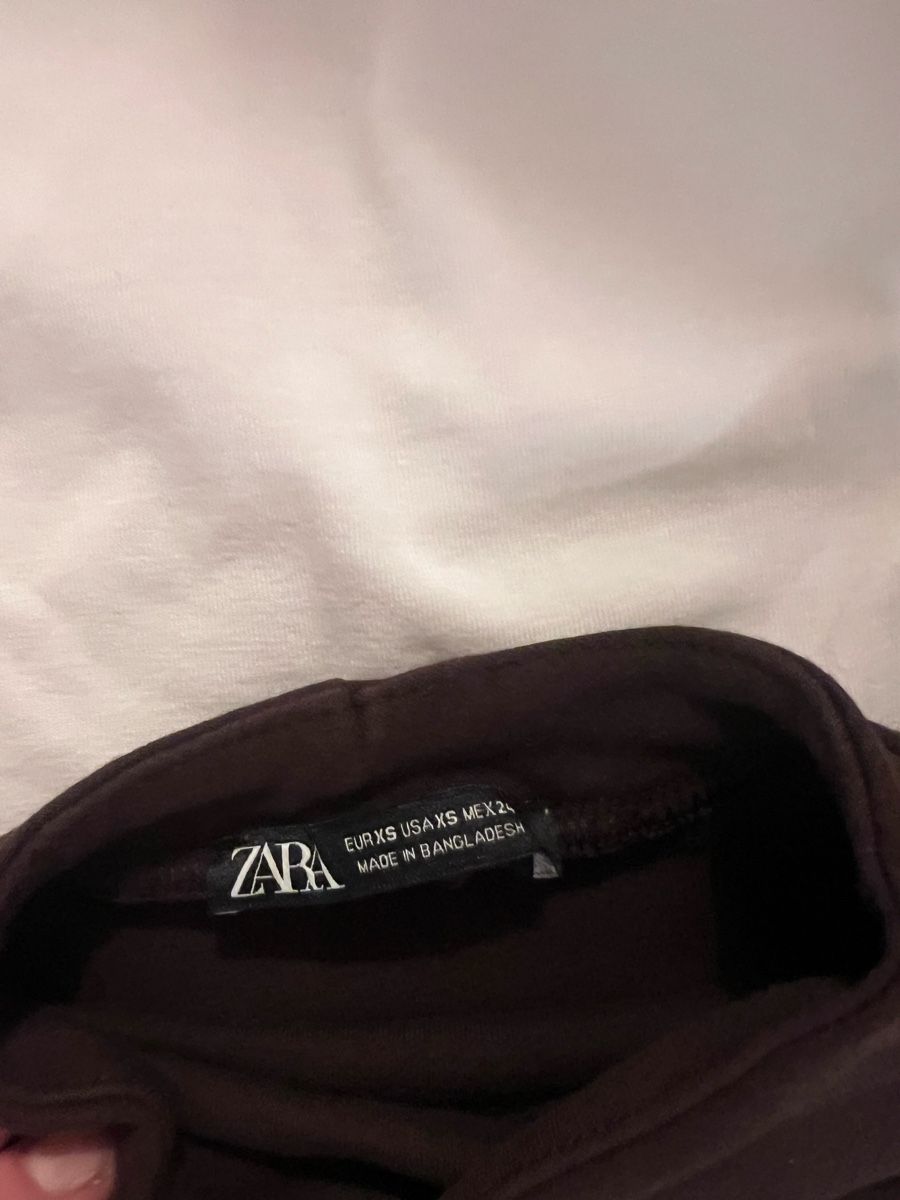 Zara Top: Zara tops XS – Usato da Zurich venduto da amf_k7k2 1