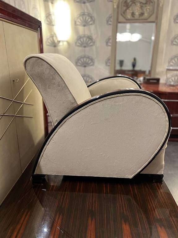 Poltrone: Fauteuil club art deco en ébène  – Usato da Mollens VD venduto da espritartdeco
