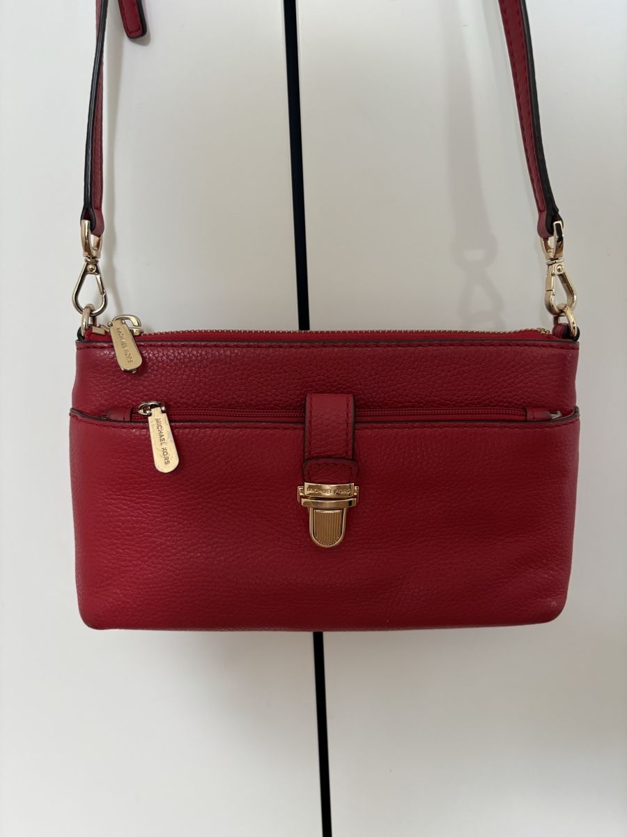Michael Kors Taschen für Damen: Michael Kors Tasche in Rot – Gebraucht aus Zürich von neu_q7hd