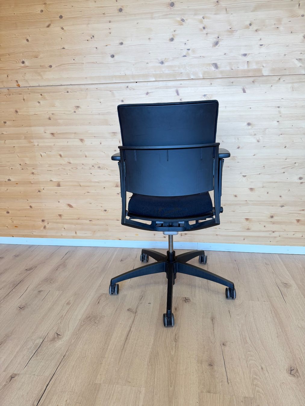 Sitag Sedie: Bürostuhl, Sitag ab 1.- – Usato da Grenchen venduto da Design-Outlet 3