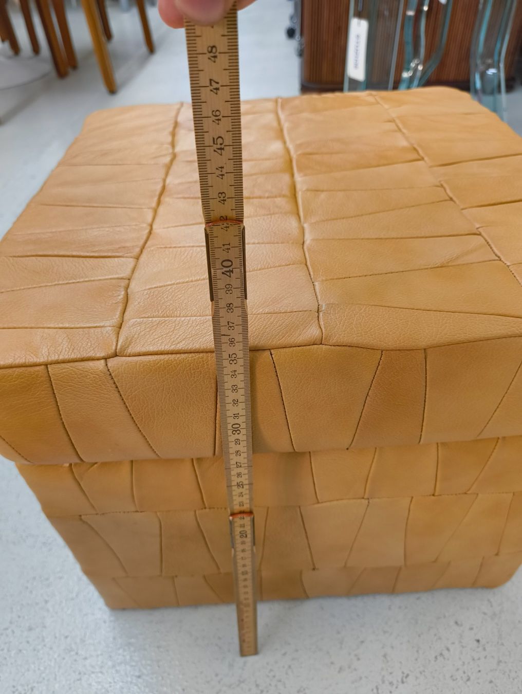 Sgabelli: Ottoman oder Hocker Leder Patchwork im De Sede Stil – Usato da Zürich venduto da AntonBortis 6