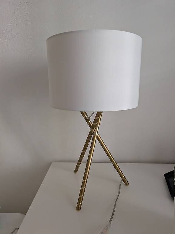 Lampade: Elegante Lampe  – Usato da Dübendorf venduto da gar_5yv6