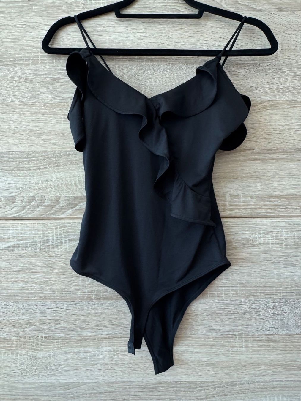 Tops: Body noir chic – D'occasion à Montreux par Iza_81199