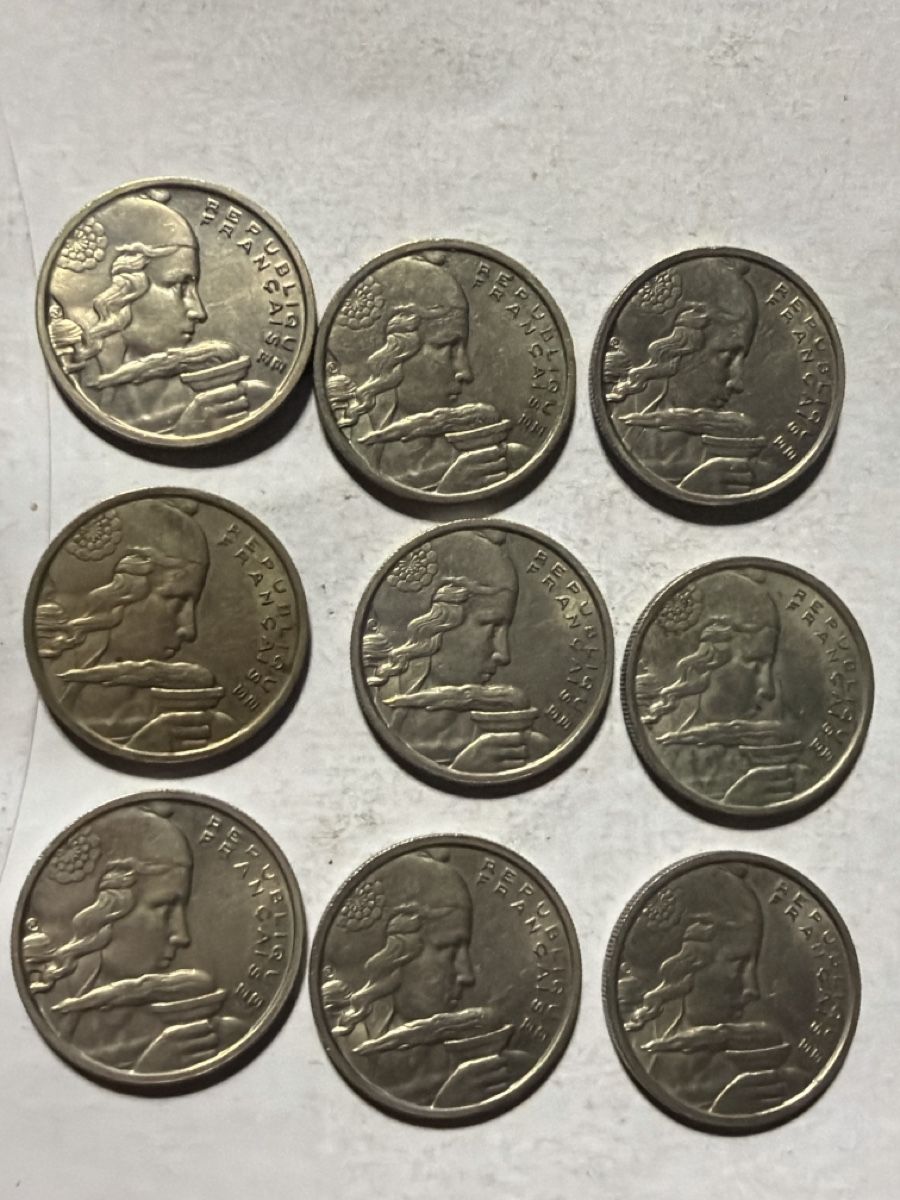 Tutti le monete: 100 francs Français  – Usato da Hittnau venduto da Pat_yl7f